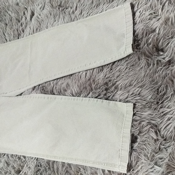 Columbia Regular Fit Khaki Pants - Picture 6 of 15